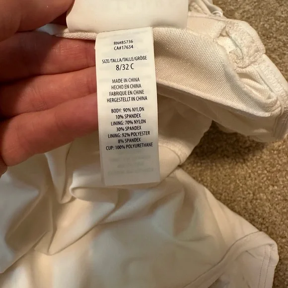 NWT Contours by Coco Reef High Neck One Piece Swimsuit Size 8 32 C Cup - Picture 10 of 11